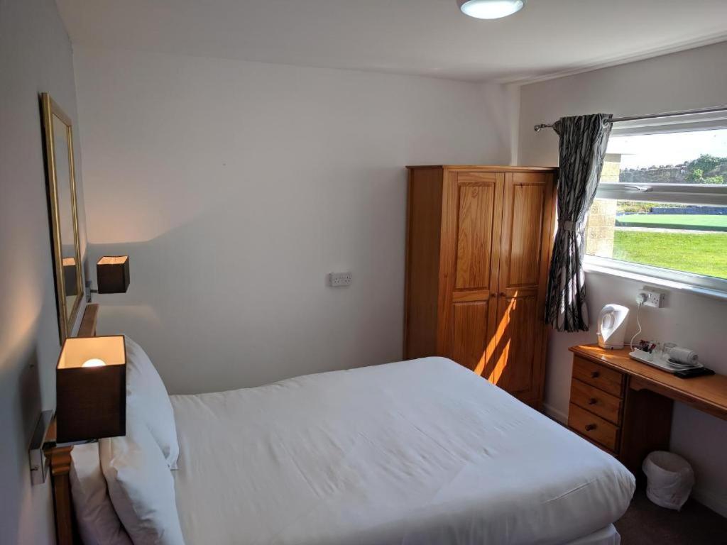 Mayfair Hotel - Isle Of Wight Шанклин Экстерьер фото